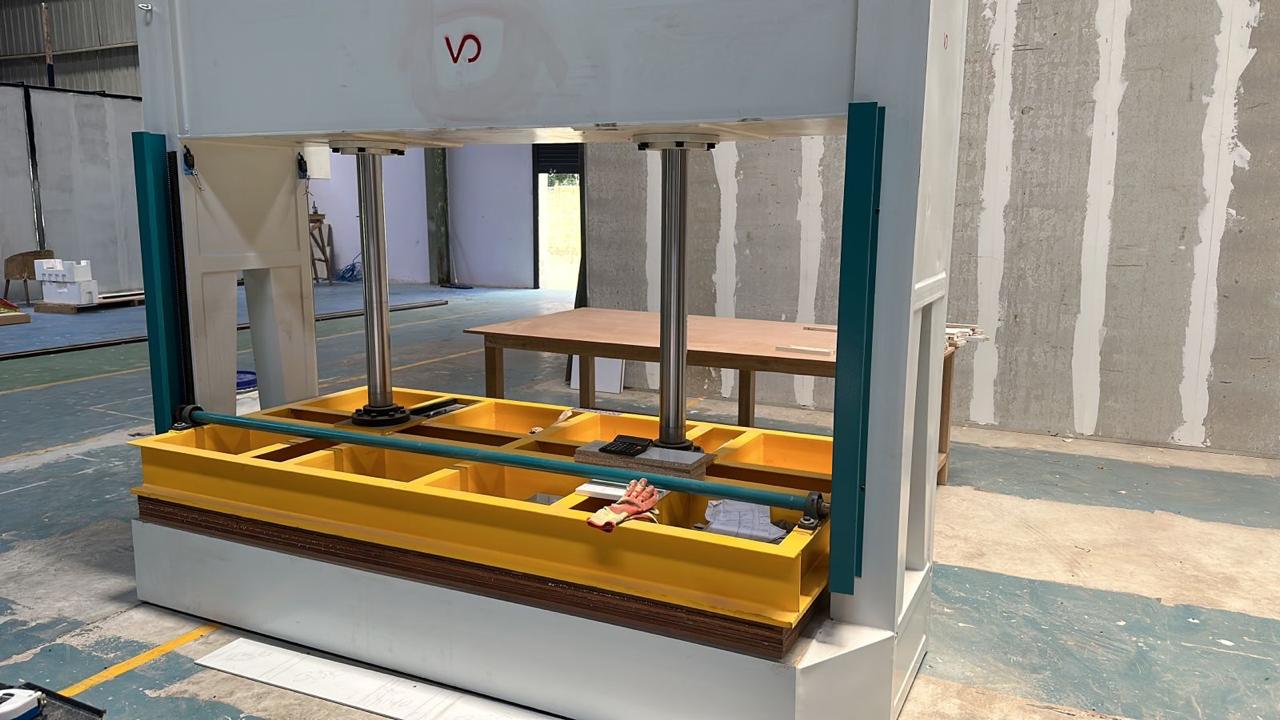 Hydraulic cold press 50 ton