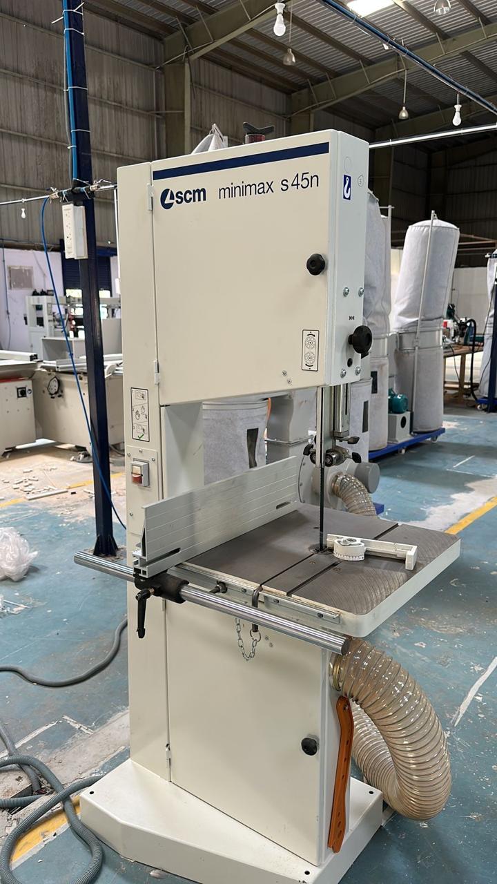 Professional band saw